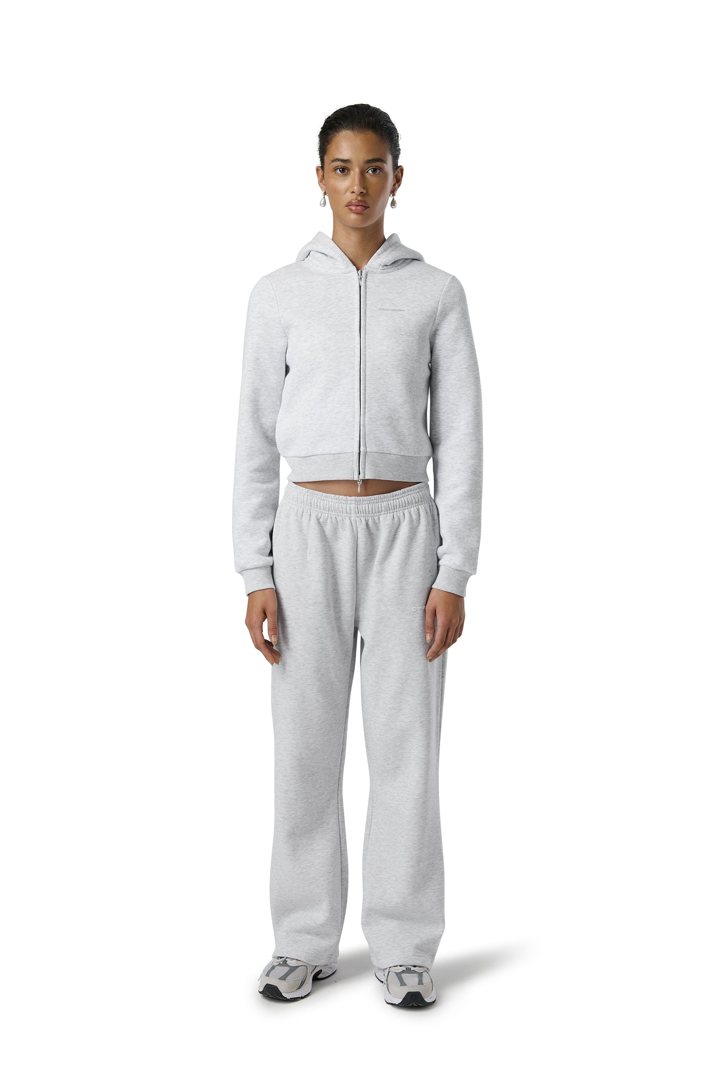 Fitted Zip up Hoodie in Passive