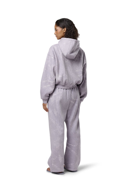 Twiggy Straight Leg Sweatpants in Lilac